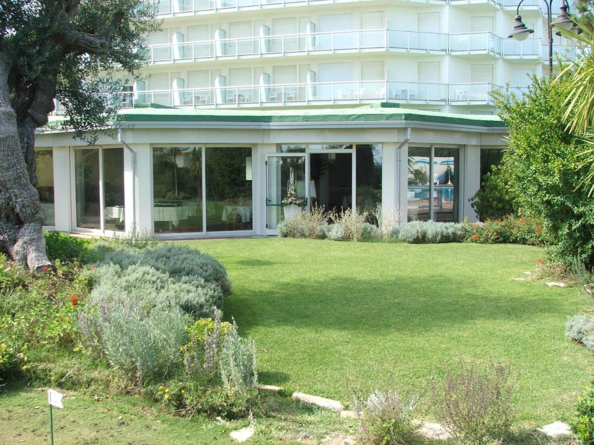 Hotel Bellevue Beach - Sul Mare Milano Marittima Exterior photo