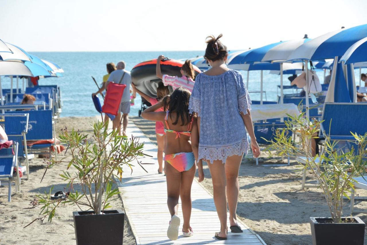 Hotel Bellevue Beach - Sul Mare Milano Marittima Exterior photo